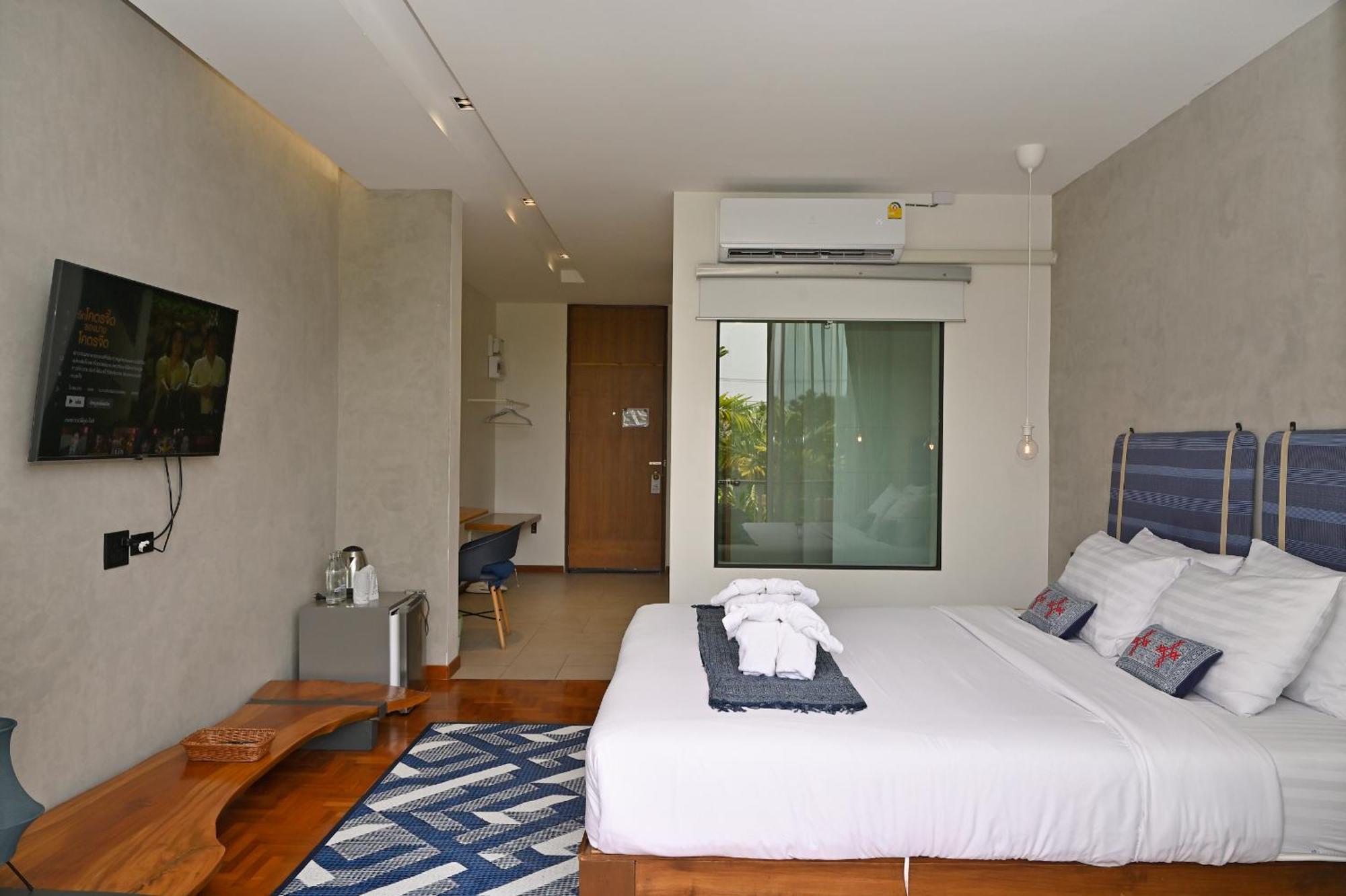 Villa Mahaphrom Nan Luaran gambar