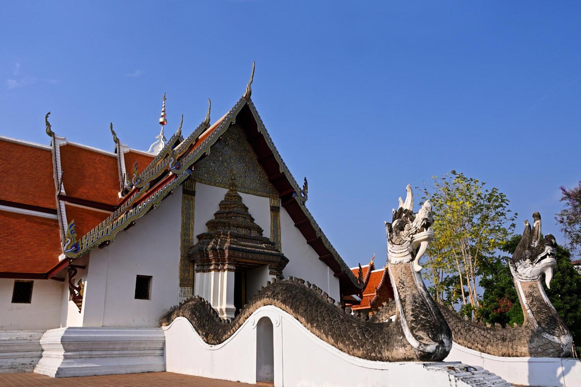 Villa Mahaphrom Nan Luaran gambar